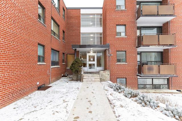 107 - 176 Berry Rd, House detached with 2 bedrooms, 1 bathrooms and 1 parking in Toronto ON | Image 1
