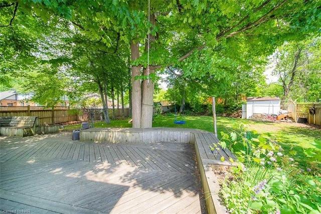 7411 Petrullo Crt, House detached with 3 bedrooms, 4 bathrooms and 6 parking in Niagara Falls ON | Image 24