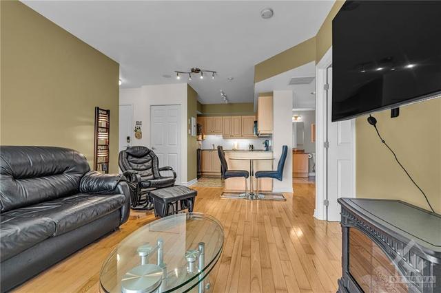 2305 - 445 Laurier Avenue W, Condo with 1 bedrooms, 1 bathrooms and 1 parking in Ottawa ON | Image 13