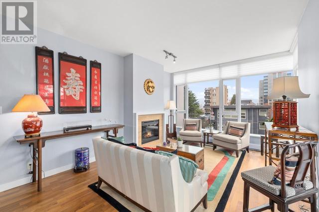 506 - 1333 W 11th Avenue, Condo with 2 bedrooms, 2 bathrooms and 1 parking in Vancouver BC | Image 2