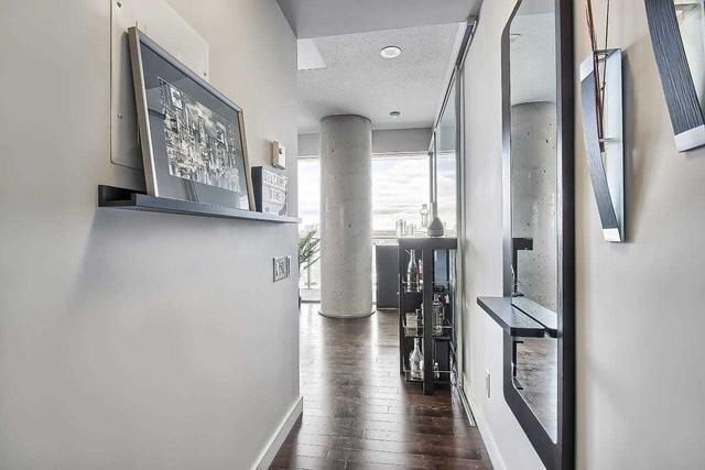 2002 - 70 Distillery Lane, Condo with 2 bedrooms, 2 bathrooms and 1 parking in Toronto ON | Image 40