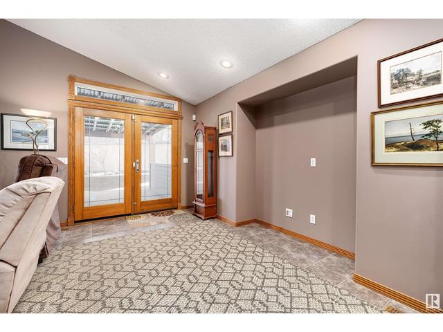 15206 49a St Nw, House detached with 3 bedrooms, 3 bathrooms and null parking in Edmonton AB | Image 16