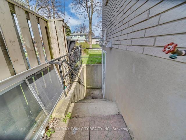 75 Bettley Cres, House detached with 3 bedrooms, 2 bathrooms and 3 parking in Kitchener ON | Image 28