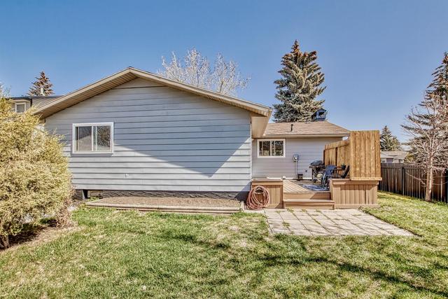 655 Queen Charlotte Drive Se, House detached with 3 bedrooms, 3 bathrooms and 4 parking in Calgary AB | Image 13
