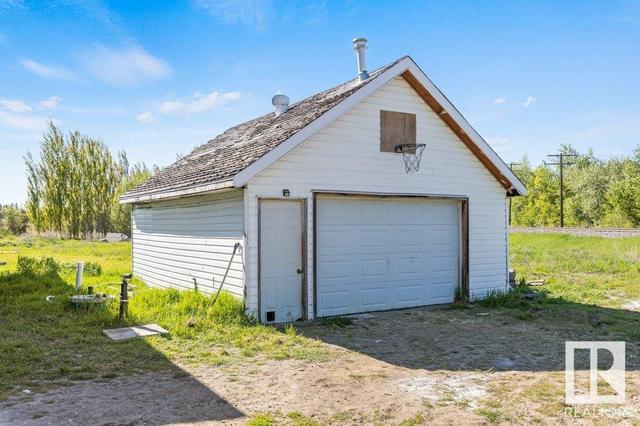 47 - 24400 Twp Rd 552, House detached with 4 bedrooms, 2 bathrooms and null parking in Sturgeon County AB | Image 47