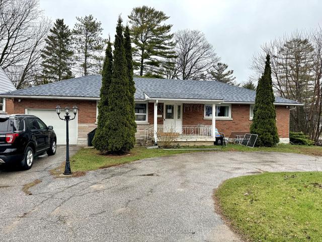 362 Parkhurst Cres, House detached with 3 bedrooms, 2 bathrooms and 8 parking in Orillia ON | Image 1