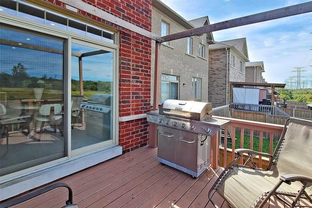 27 Stockell Cres, House detached with 4 bedrooms, 4 bathrooms and 2 parking in Ajax ON | Image 33