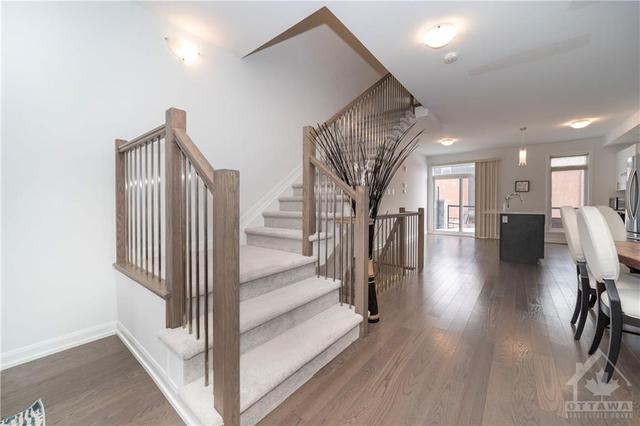 552 Halo Private, Townhouse with 3 bedrooms, 3 bathrooms and 2 parking in Ottawa ON | Image 18
