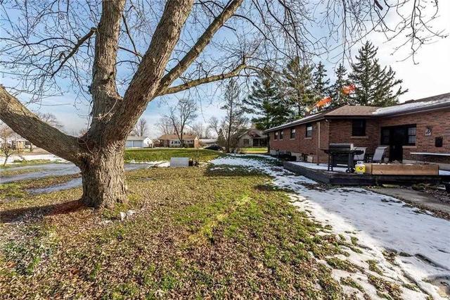 135 Secord St, House detached with 2 bedrooms, 1 bathrooms and 8 parking in Haldimand County ON | Image 32