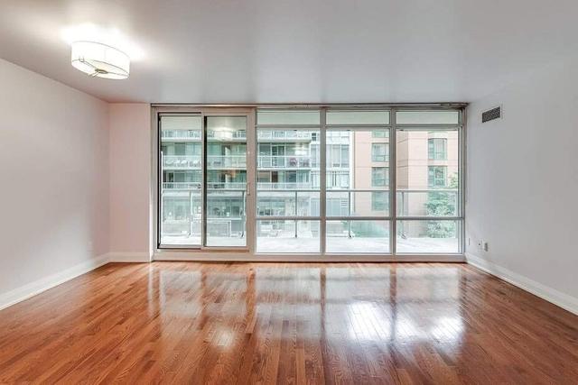 303 - 1 Bedford Rd, Condo with 1 bedrooms, 1 bathrooms and 1 parking in Toronto ON | Image 23