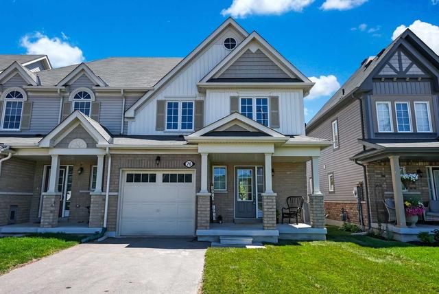76 John Matthew Cres, House attached with 3 bedrooms, 3 bathrooms and 3 parking in Clarington ON | Image 1