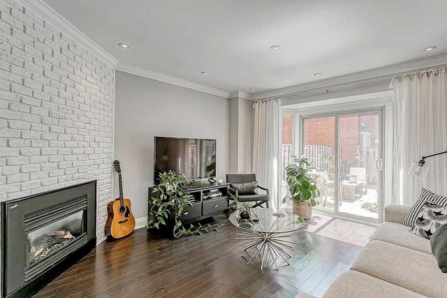 216 - 895 Maple Ave, Townhouse with 2 bedrooms, 2 bathrooms and 2 parking in Burlington ON | Image 10