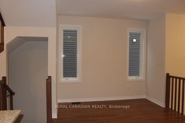 633 Fisher St, House attached with 4 bedrooms, 3 bathrooms and 2 parking in Ottawa ON | Image 5