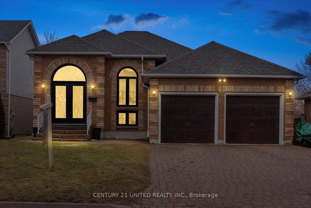 1414 Glenforest Cres, House detached with 2 bedrooms, 2 bathrooms and 4 parking in Peterborough ON | Image 1