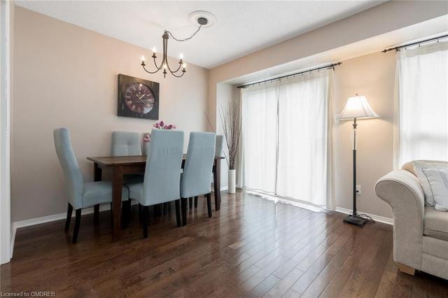 52 Kincaid Court, House detached with 3 bedrooms, 1 bathrooms and 3 parking in Brampton ON | Image 5