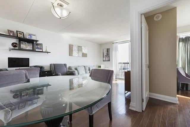 311 - 2737 Keele St, Condo with 1 bedrooms, 1 bathrooms and 2 parking in Toronto ON | Image 3