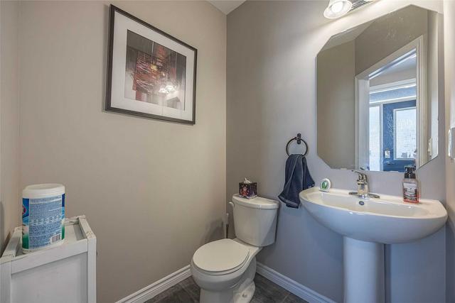 1419 Monarch Dr, House semidetached with 3 bedrooms, 3 bathrooms and 4 parking in Kingston ON | Image 37