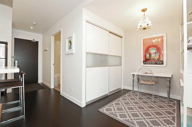 1016 - 55 Stewart St, Condo with 1 bedrooms, 1 bathrooms and 1 parking in Toronto ON | Image 15