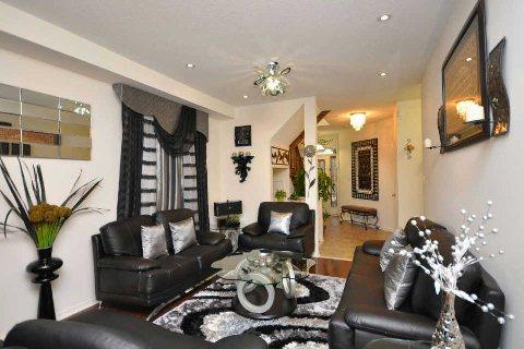 3514 Trilogy Tr, House detached with 5 bedrooms, 4 bathrooms and 4 parking in Mississauga ON | Image 3