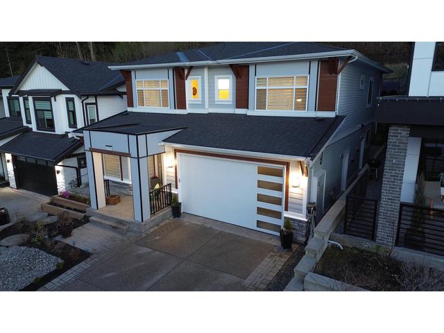 33974 Tooley Place, House detached with 6 bedrooms, 4 bathrooms and 4 parking in Mission BC | Image 3
