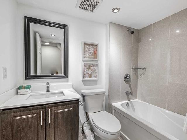 70 - 55 Turntable Cres, Townhouse with 3 bedrooms, 2 bathrooms and 1 parking in Toronto ON | Image 26
