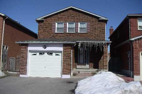 51 Gateforth Dr, House detached with 3 bedrooms, 3 bathrooms and 3 parking in Toronto ON | Image 7