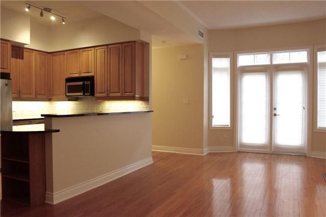 Th25 - 2 Rean Dr, Townhouse with 2 bedrooms, 3 bathrooms and 1 parking in Toronto ON | Image 4