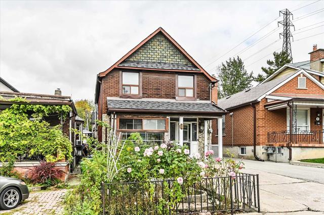 14 Rowntree Ave, House detached with 3 bedrooms, 2 bathrooms and 6 parking in Toronto ON | Image 25