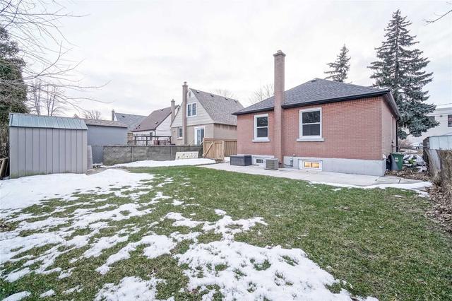 207 East 43rd St, House detached with 3 bedrooms, 2 bathrooms and 4 parking in Hamilton ON | Image 33