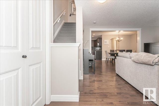12248 173 Av Nw, House detached with 3 bedrooms, 2 bathrooms and null parking in Edmonton AB | Card Image