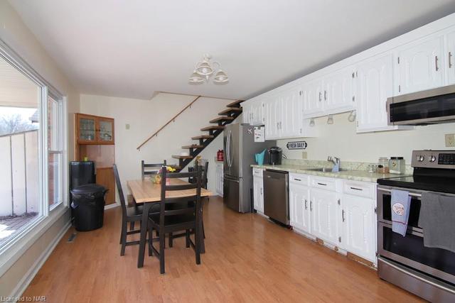 12001 King Road, House detached with 3 bedrooms, 2 bathrooms and 6 parking in Niagara Falls ON | Image 12