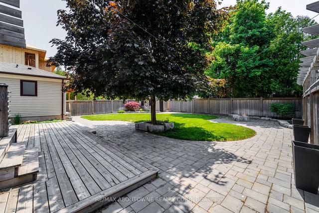 454 Seabourne Dr, House detached with 3 bedrooms, 3 bathrooms and 3 parking in Oakville ON | Image 28