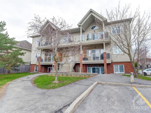 a - 97 Crestway Drive, Condo with 1 bedrooms, 1 bathrooms and 1 parking in Ottawa ON | Image 3