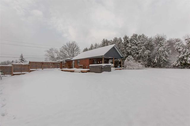 570 Evans Rd, House detached with 3 bedrooms, 2 bathrooms and 6 parking in Hamilton ON | Image 30