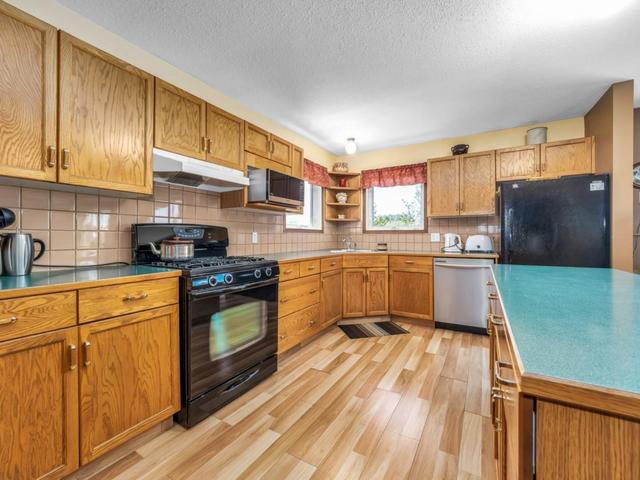 5221 Range Road 30 2a, House detached with 4 bedrooms, 2 bathrooms and 6 parking in Pincher Creek No. 9 AB | Image 10