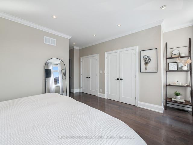1072 Briar Hill Ave, House detached with 3 bedrooms, 4 bathrooms and 4 parking in Toronto ON | Image 18