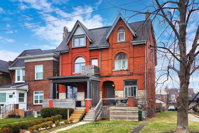 24 Harvard Ave, House semidetached with 4 bedrooms, 3 bathrooms and 2 parking in Toronto ON | Image 1