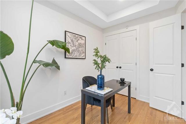353 Booth Street, Townhouse with 3 bedrooms, 3 bathrooms and 1 parking in Ottawa ON | Image 17