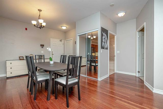 15450 Yonge St, Condo with 2 bedrooms, 2 bathrooms and 1 parking in Aurora ON | Image 21