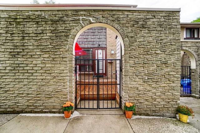 th 7 - 490 Southdale Rd E, Townhouse with 3 bedrooms, 2 bathrooms and 1 parking in London ON | Image 31