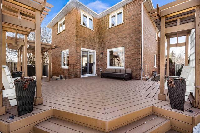 20 Aristotle Dr, House detached with 4 bedrooms, 4 bathrooms and 4 parking in Richmond Hill ON | Image 30