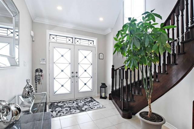 118 Killington Ave, House detached with 4 bedrooms, 4 bathrooms and 3 parking in Vaughan ON | Image 12