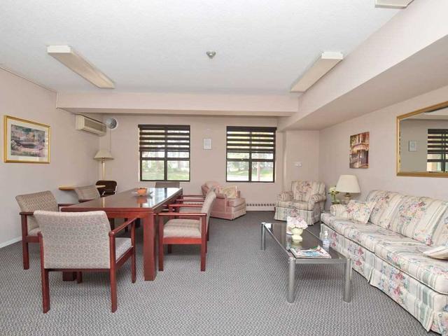 307 - 2929 Aquitaine Ave, Condo with 2 bedrooms, 2 bathrooms and 2 parking in Mississauga ON | Image 5