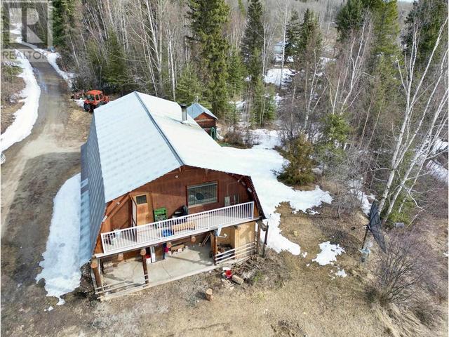 20509 Lily Lake Road, House detached with 3 bedrooms, 2 bathrooms and null parking in Bulkley Nechako D BC | Image 15