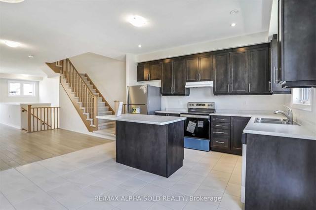 42 Sissons Way, House attached with 4 bedrooms, 3 bathrooms and 2 parking in Markham ON | Image 24