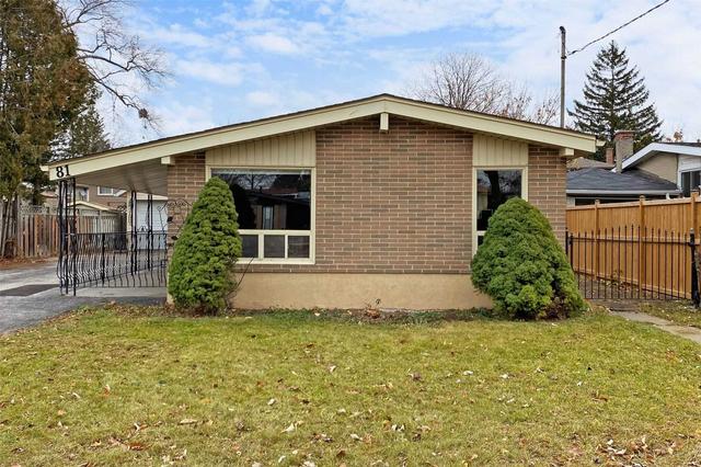 81 Bloomington Cres, House detached with 3 bedrooms, 2 bathrooms and 7 parking in Toronto ON | Card Image