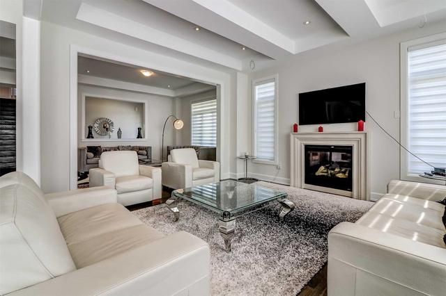 109 Baldry Ave, House detached with 5 bedrooms, 5 bathrooms and 2 parking in Vaughan ON | Image 6