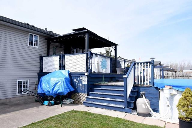 700 Nancy Rd, House detached with 2 bedrooms, 3 bathrooms and 4 parking in Fort Erie ON | Image 31