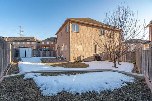 20 Raybeck Crt, House detached with 4 bedrooms, 4 bathrooms and 6 parking in Brampton ON | Image 15