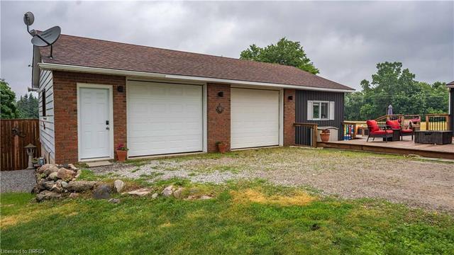 726029 Township Road 3 Road, House detached with 7 bedrooms, 3 bathrooms and 10 parking in Blandford Blenheim ON | Image 3